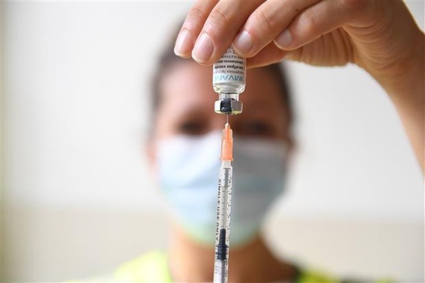 Anh: Vaccine phòng bệnh đậu mùa khỉ đạt hiệu quả 78%