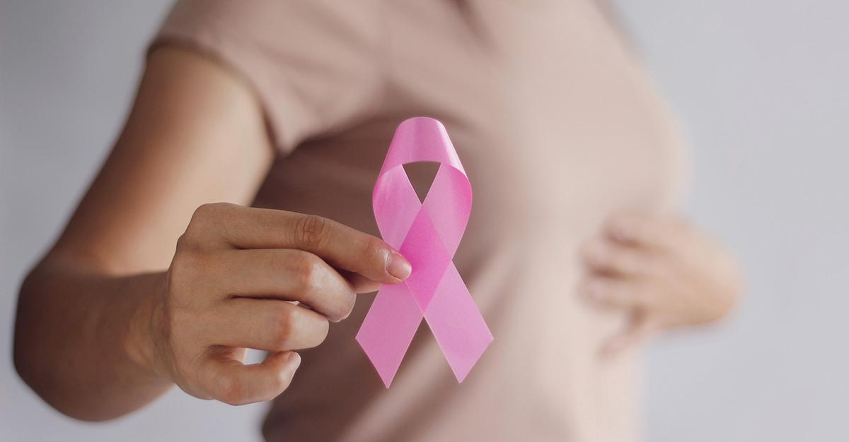 Tập thể dục giúp giảm tác dụng phụ của xạ trị trong điều trị ung thư vú