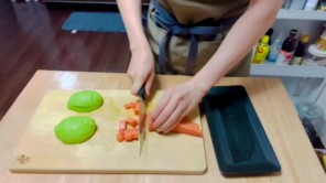 Cách làm cơm cá hồi sống và bơ kiểu Hàn Quốc sự kết hợp hoàn hảo (Phần 2)