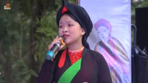 Liền chị 14 tuổi hát quan họ siêu hay khán giả Hội Lim vỗ tay không ngớt 9