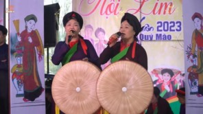 Liền chị 14 tuổi hát quan họ siêu hay khán giả Hội Lim vỗ tay không ngớt 12