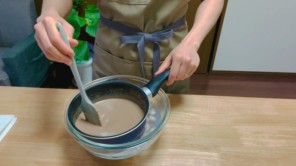Tự làm bánh Pudding chocolate tại nhà chỉ với 3 nguyên liệu đơn giản nhất