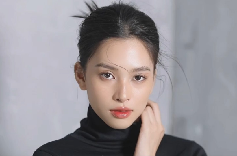 Hoa hậu Tiểu Vy gây bất ngờ với vẻ đẹp 'nàng thơ' trong veo