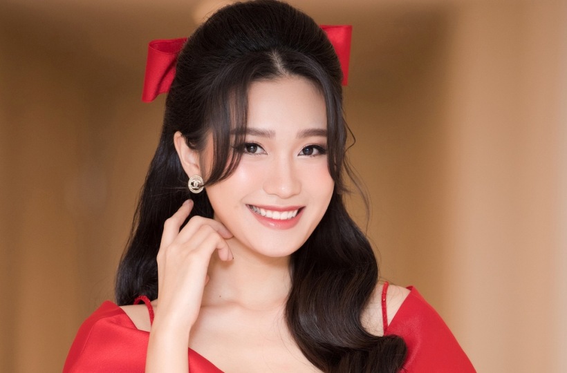 Người đẹp Hoa hậu Việt Nam Doãn Hải My khoe mặt mộc, dáng kiều hút hàng ngàn fan